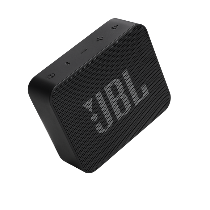 JBL GO Essential mini enceinte sans fil idéale pour une utilisation en extérieur grâce a sa conception robuste et étanche