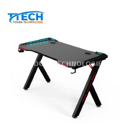 Table Gamer avec éclairage LED RGB de 1,4 m